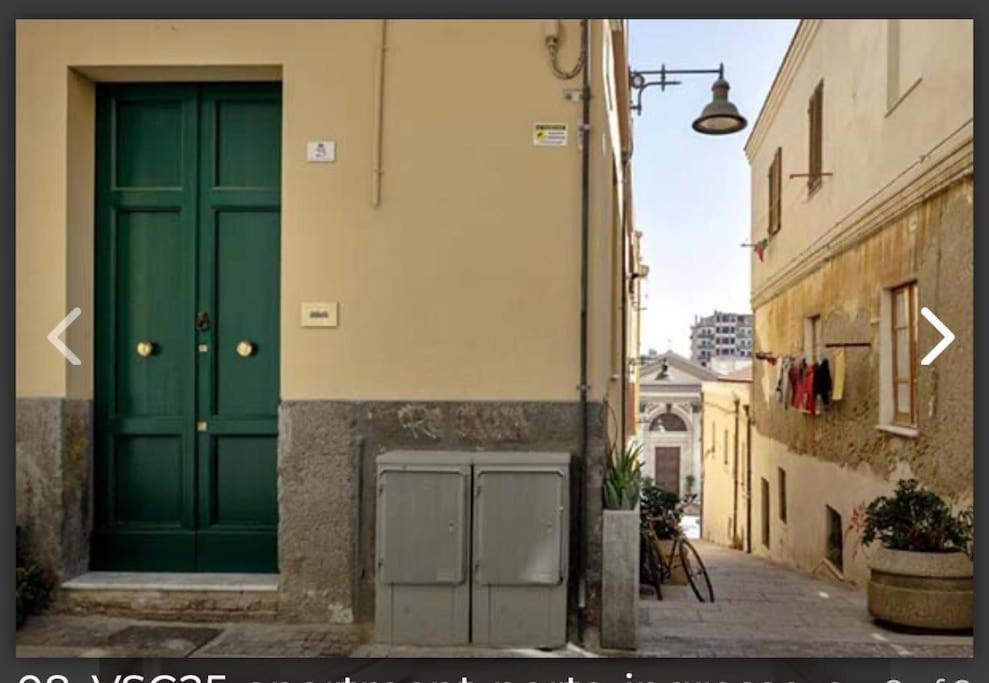 Apartment Vsg25 Nel Centro Di Каляри Екстериор снимка
