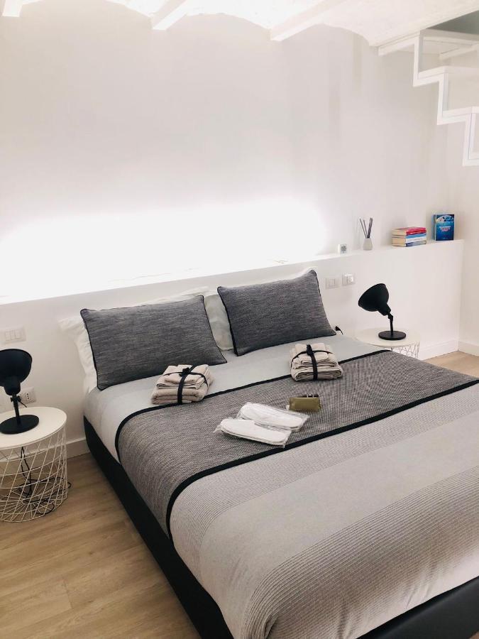 Apartment Vsg25 Nel Centro Di Каляри Екстериор снимка
