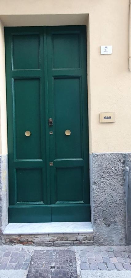 Apartment Vsg25 Nel Centro Di Каляри Екстериор снимка
